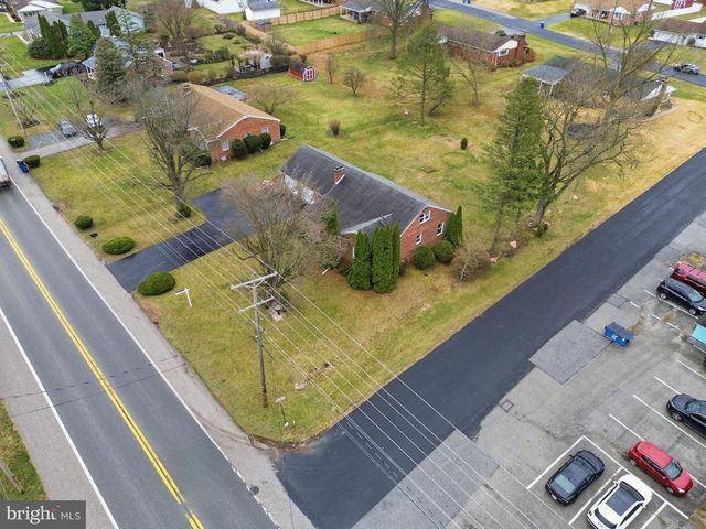 3570 CARLISLE RD, Dover, PA 17315