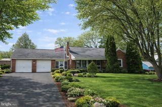 3570 CARLISLE RD, Dover, PA 17315