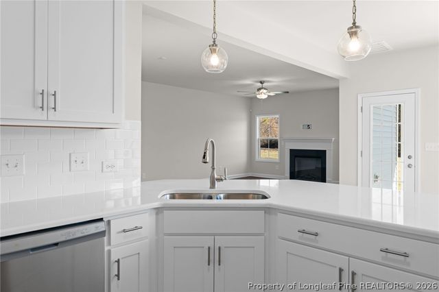 302 Elijah Way, Vass, NC 28394