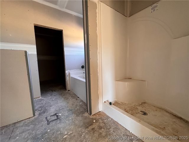 302 Elijah Way, Vass, NC 28394