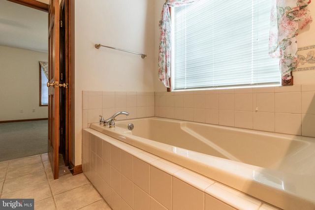 3 ALBANO CT, Palmyra, VA 22963