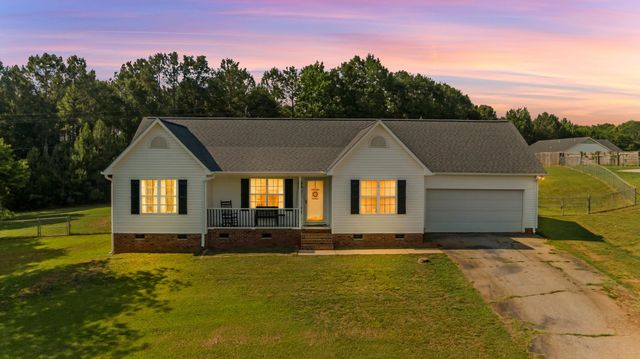266 Crooked Tree Drive, Inman, SC 29349