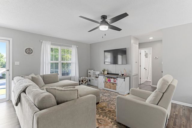 266 Crooked Tree Drive, Inman, SC 29349