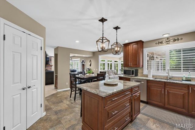 531 Arlington Terrace Drive, Wildwood, MO 63040
