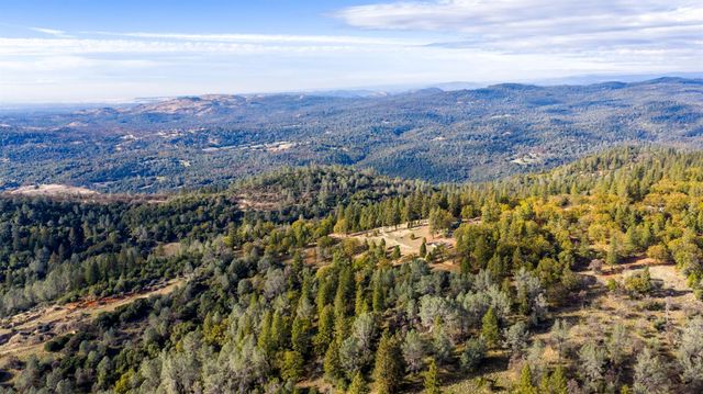 14990 Willow Glen Rd, Brownsville, CA 95919