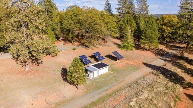 14990 Willow Glen Rd, Brownsville, CA 95919