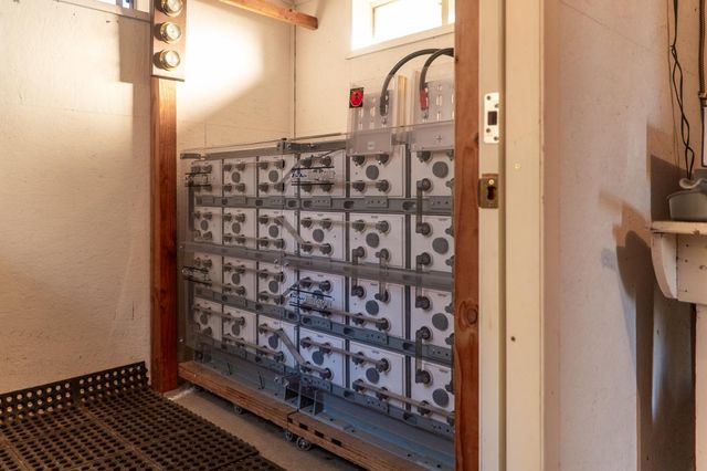 14990 Willow Glen Rd, Brownsville, CA 95919