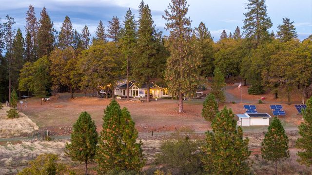 14990 Willow Glen Rd, Brownsville, CA 95919