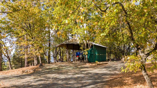 14990 Willow Glen Rd, Brownsville, CA 95919