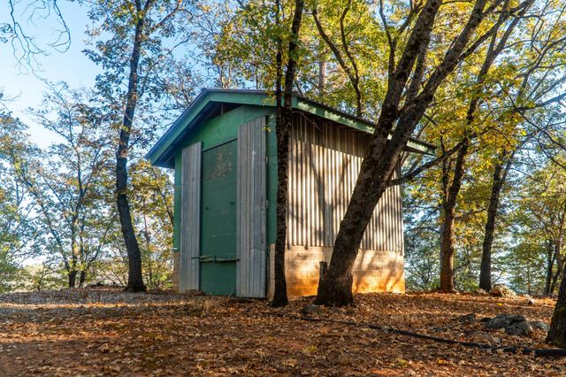 14990 Willow Glen Rd, Brownsville, CA 95919