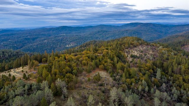 14990 Willow Glen Rd, Brownsville, CA 95919