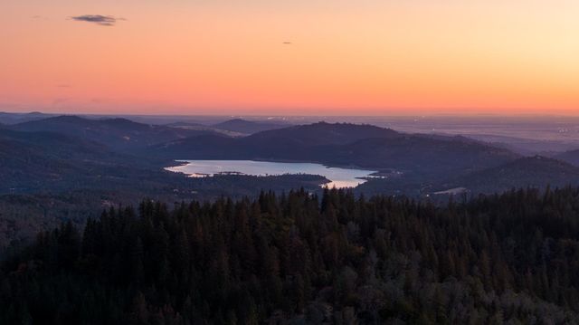 14990 Willow Glen Rd, Brownsville, CA 95919