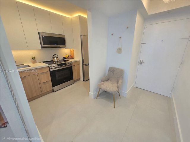 100 Lincoln Road 931, Miami Beach, FL 33139