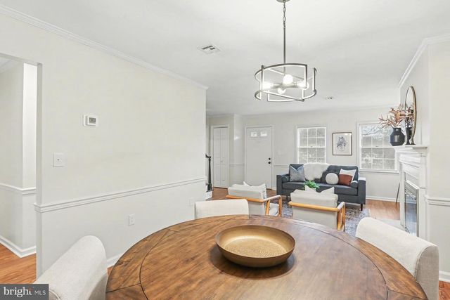 185 WYNTRE BROOKE DR, York, PA 17403