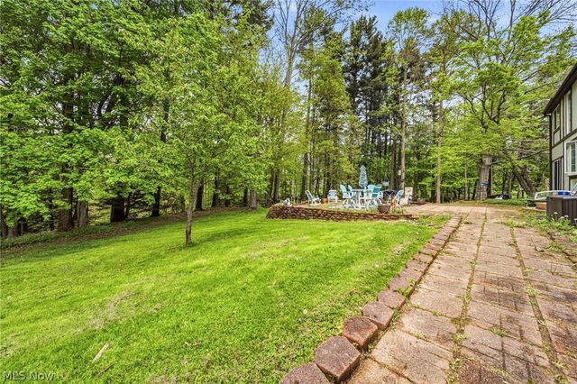 6453 Old Woods Road, Ashtabula, OH 44004
