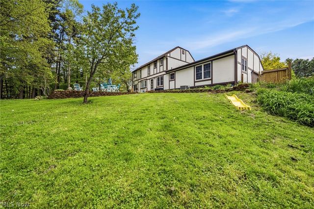 6453 Old Woods Road, Ashtabula, OH 44004