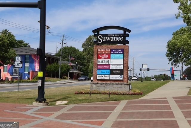 512 Via Secco Lane, Suwanee, GA 30024