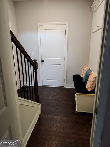 512 Via Secco Lane, Suwanee, GA 30024