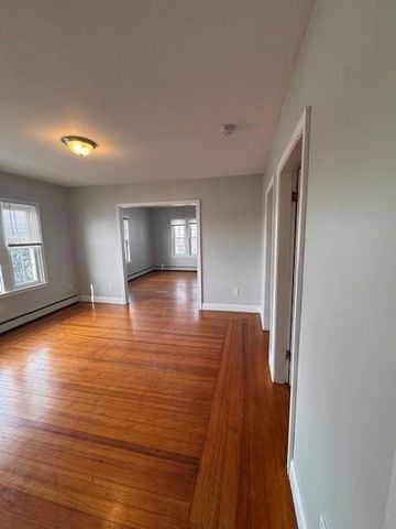 17 Sixth Street 2, Providence, RI 02906