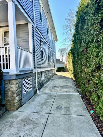 17 Sixth Street 2, Providence, RI 02906