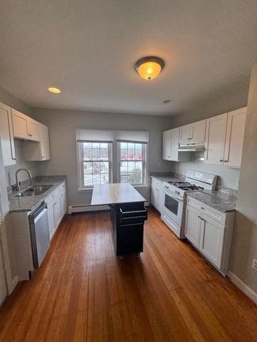 17 Sixth Street 2, Providence, RI 02906
