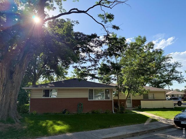 817 Litle Court, Loveland, CO 80537