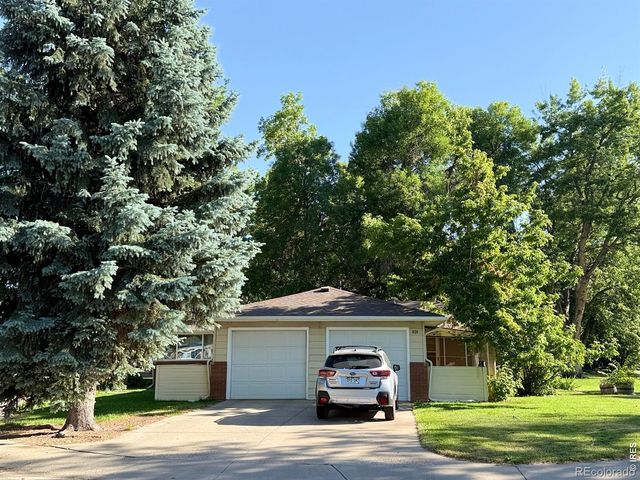 817 Litle Court, Loveland, CO 80537