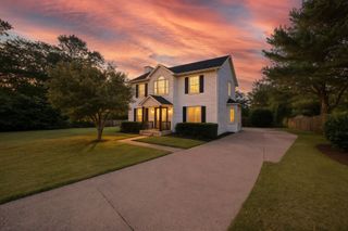 1188 Hunters Chase Dr, Franklin, TN 37064
