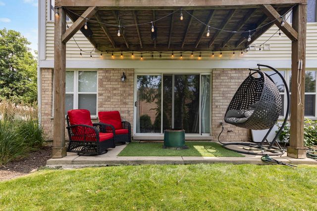 3059 Tangley Oaks Trail, Lisle, IL 60532