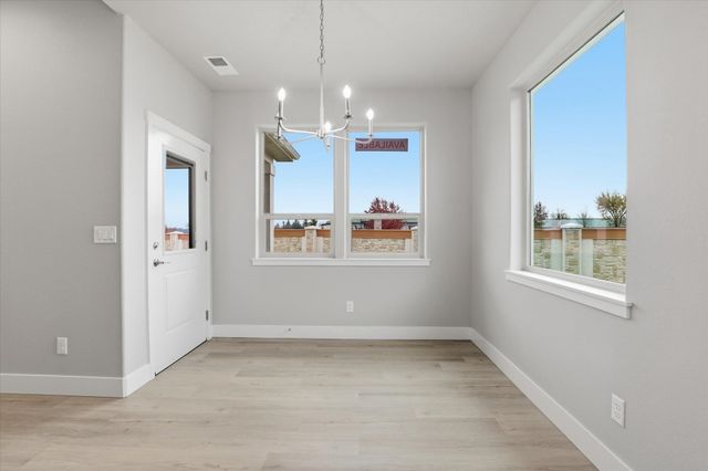 1109 - Unit 20 N Country Club Dr, Deer Park, WA 99006