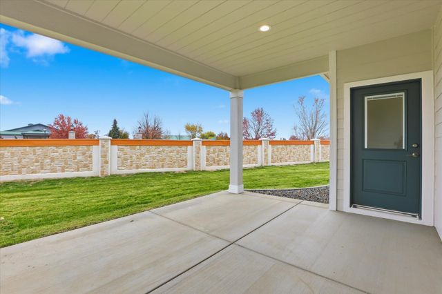 1109 - Unit 20 N Country Club Dr, Deer Park, WA 99006