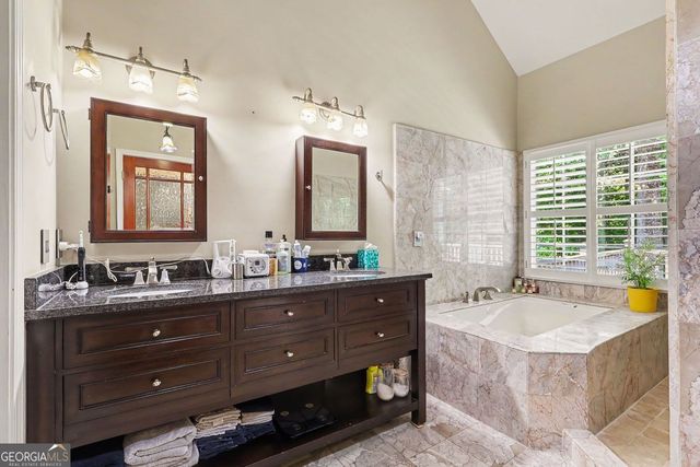 5640 The Twelfth Fairway, Suwanee, GA 30024