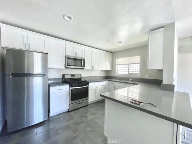 1114 Exposition Boulevard, Los Angeles, CA 90007
