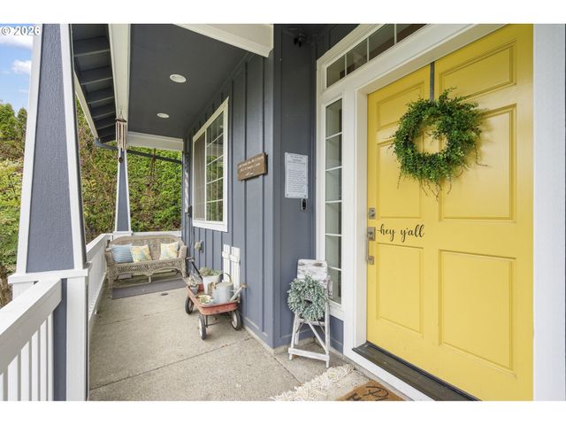 9250 Sw SAGERT St, Tualatin, OR 97062