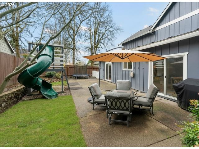 9250 Sw SAGERT St, Tualatin, OR 97062