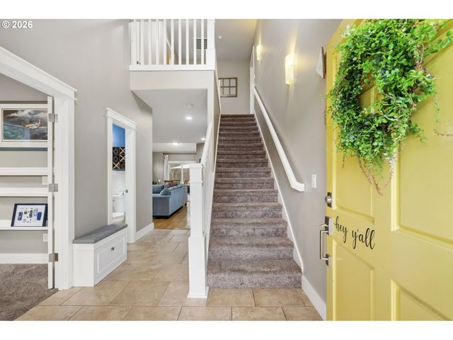 9250 Sw SAGERT St, Tualatin, OR 97062