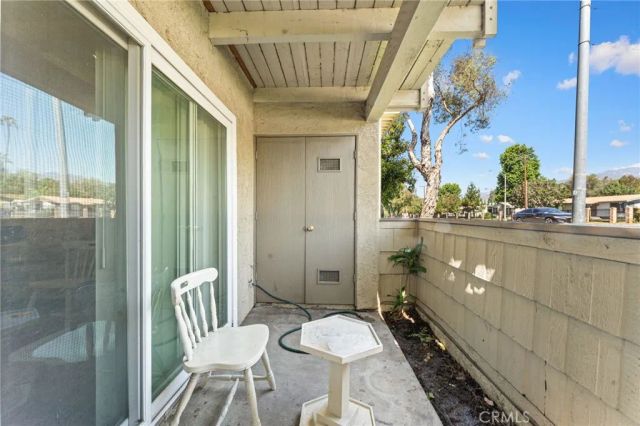 1130 E Alosta B102, Azusa, CA 91702