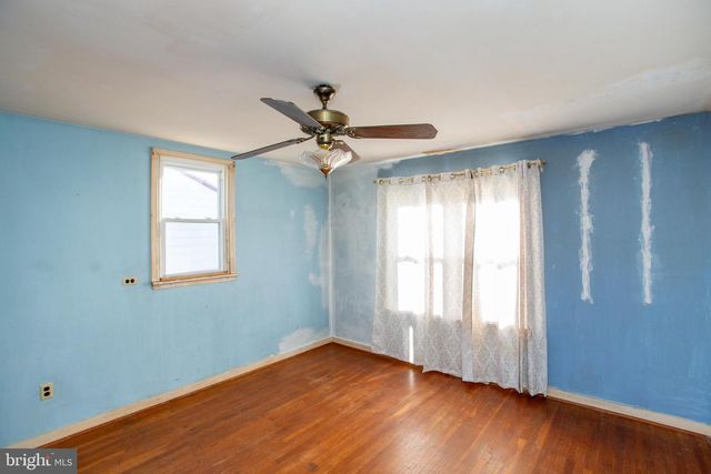 910 GARFIELD AVE, Glenside, PA 19038