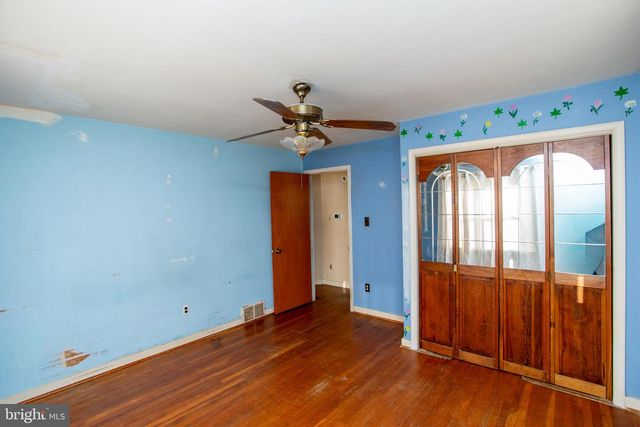 910 GARFIELD AVE, Glenside, PA 19038