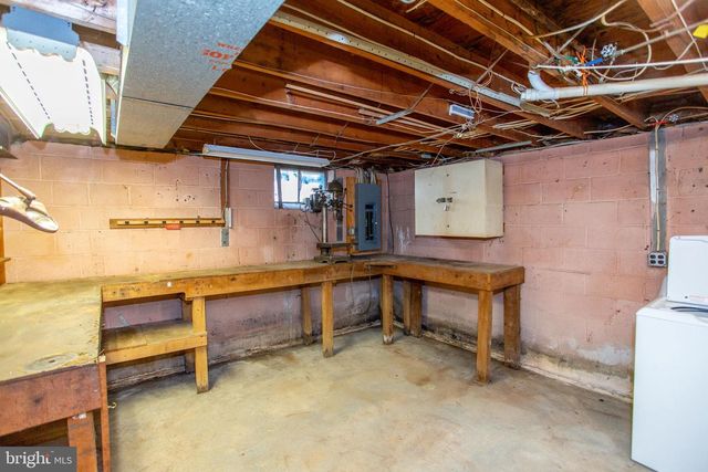 910 GARFIELD AVE, Glenside, PA 19038