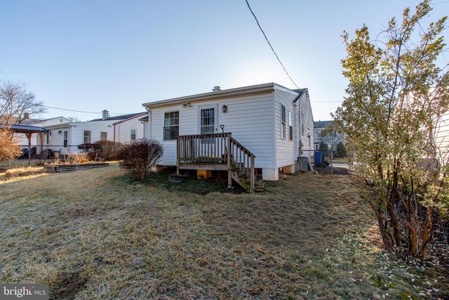 910 GARFIELD AVE, Glenside, PA 19038