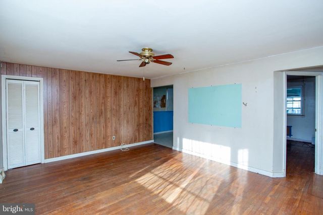 910 GARFIELD AVE, Glenside, PA 19038