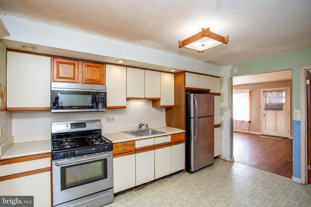 910 GARFIELD AVE, Glenside, PA 19038