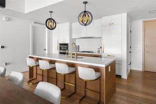 70 Rainey ST 2106, Austin, TX 78701