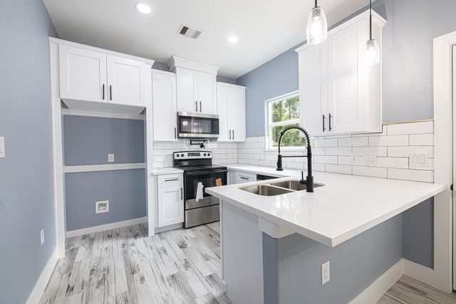 3507 Sam Houston Road, Willis, TX 77378