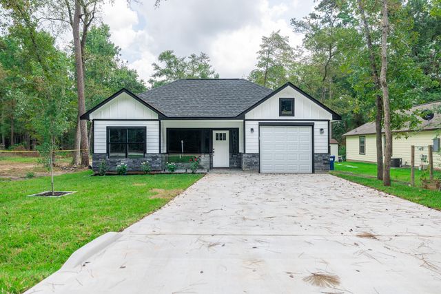 3507 Sam Houston Road, Willis, TX 77378