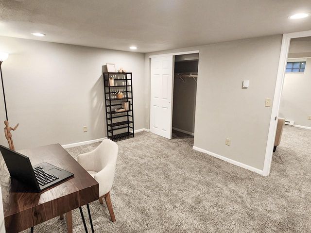 5925 N 75th STREET, Milwaukee, WI 53218