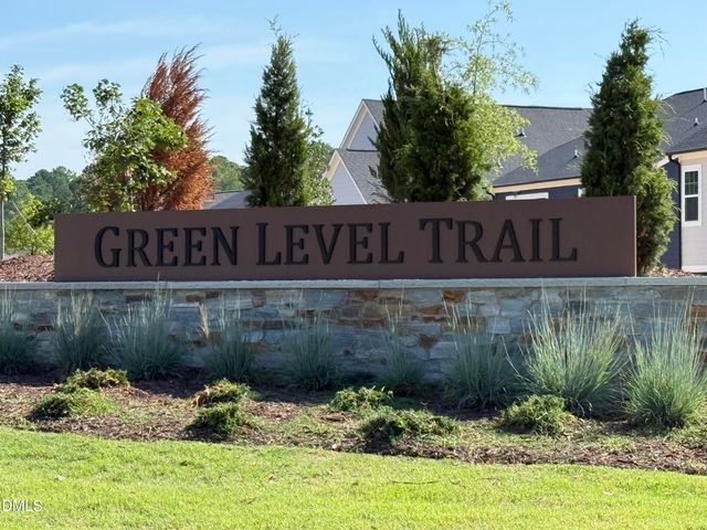 10055 Secluded Gdn Drive 151, Apex, NC 27523