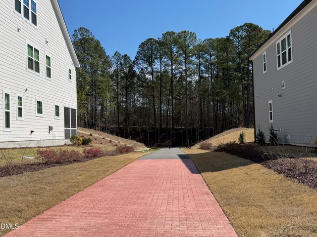 10055 Secluded Gdn Drive 151, Apex, NC 27523