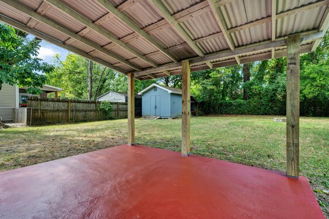 1911 Dupont Street, Hixson, TN 37343